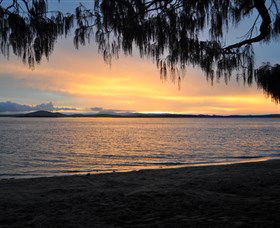 The Oaks On Facing Island - Accommodation 4U 0