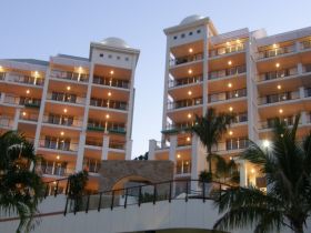 At Blue Horizon Resort - Accommodation 4U 0