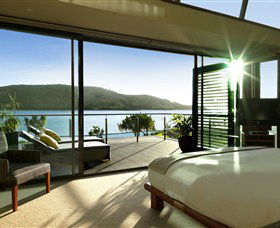 Yacht Club Villas - Accommodation 4U 2