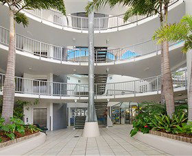 Beach Club Resort Mooloolaba - Accommodation 4U 1