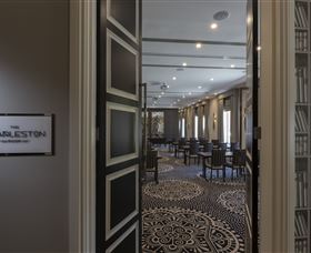 The New Inchcolm Hotel And Suites - Accommodation 4U 3