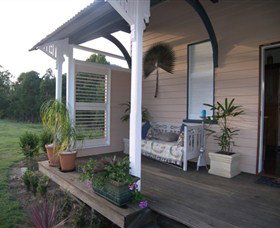 Barney Creek Vineyard Cottages - Accommodation 4U 2