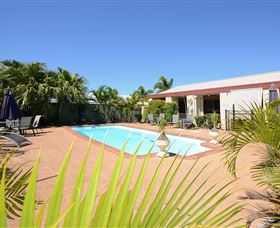 Econo Lodge Fraser Gateway - Accommodation 4U 2