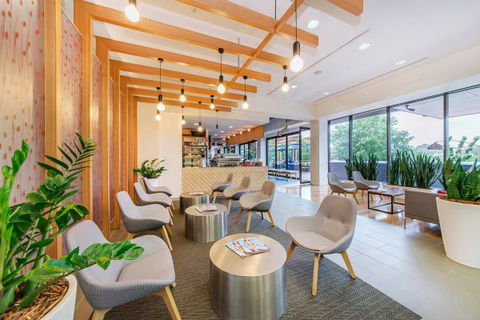 Abode Woden - Accommodation 4U 5