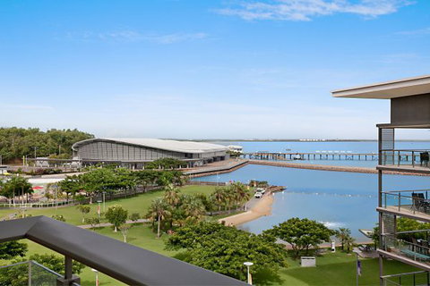 Ananya Executive - Accommodation 4U 1