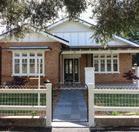 Roseneath Cottage - Orange Heritage - Accommodation 4U
