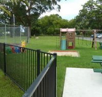 Riverside Holiday Park - Accommodation 4U
