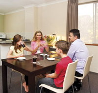 Oxley Court Apartments - Accommodation 4U