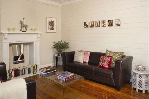 The Cedars - Accommodation 4U 1
