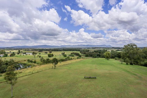 Vineyard Hill Resort - Accommodation 4U 2