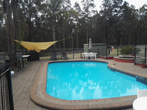 Vineyard Hill Resort - Accommodation 4U 4