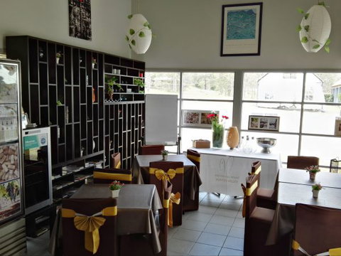 Vineyard Hill Resort - Accommodation 4U 7
