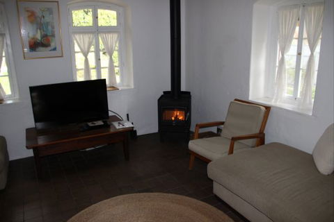 Bethany Reserve Cottage - Accommodation 4U 1