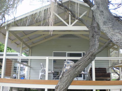 Century 21 SouthCoast: Moana Blue - Accommodation 4U 29
