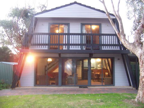 Century 21 SouthCoast: Moana Blue - Accommodation 4U 38