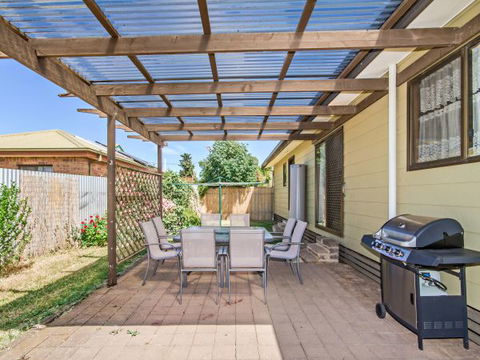 Century 21 SouthCoast: Moana Blue - Accommodation 4U 51