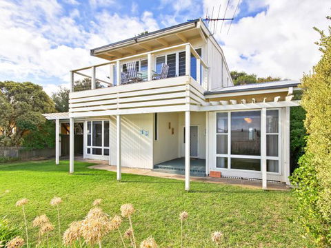 Century 21 SouthCoast: Moana Blue - Accommodation 4U 55
