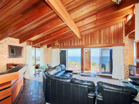 Century 21 SouthCoast: Moana Blue - Accommodation 4U 61