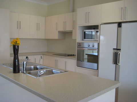 Century 21 SouthCoast: Moana Blue - Accommodation 4U 64