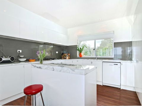 Century 21 SouthCoast: Moana Blue - Accommodation 4U 73