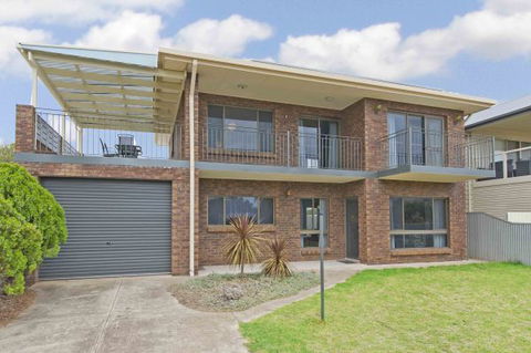 Century 21 SouthCoast: Moana Blue - Accommodation 4U 76