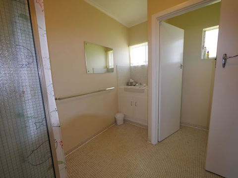 Century 21 SouthCoast: Moana Blue - Accommodation 4U 83