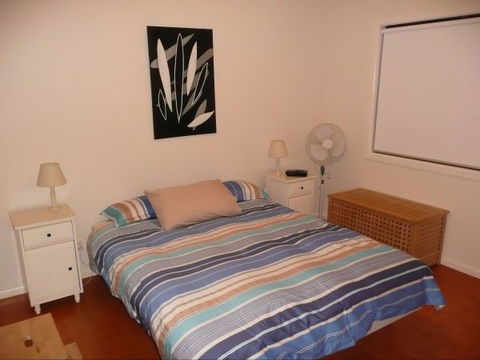 Manyana - Accommodation 4U 2