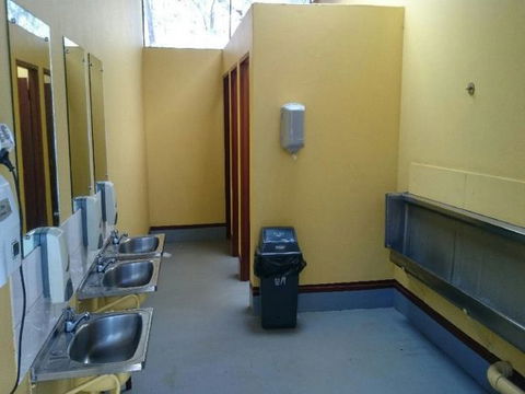 Standley Chasm Angkerle Camping - Accommodation 4U 5