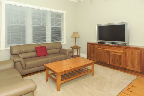 Spalding Lodge Unit 16 - Accommodation 4U 86