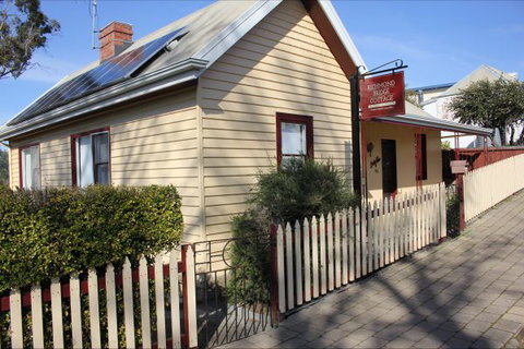 Bridge View Retreat - Accommodation 4U 0