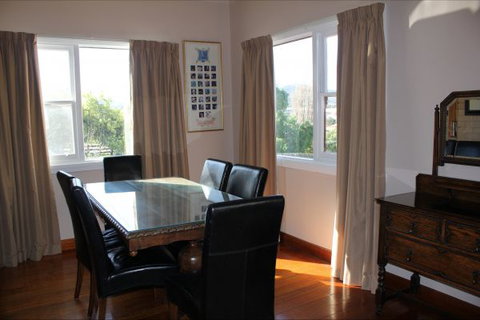 Bridge View Retreat - Accommodation 4U 2