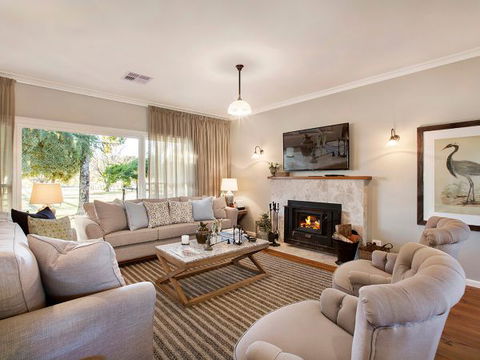 Brooklands Farm Ruffy - Accommodation 4U 4