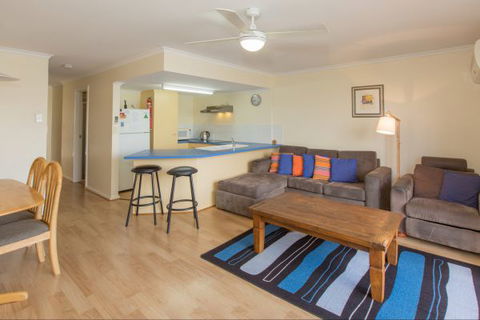 Spalding Lodge Unit 16 - Accommodation 4U 200