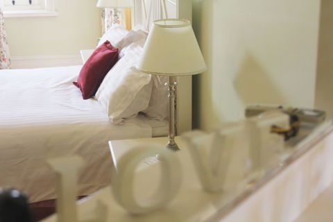 Cockburn House - Accommodation 4U 3