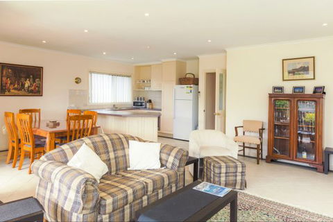 Spalding Lodge Unit 16 - Accommodation 4U 136