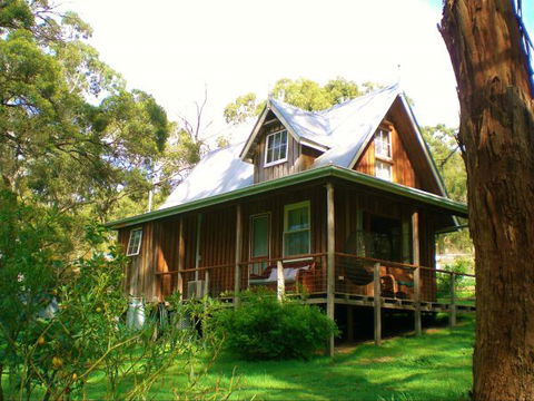 Mount Cole Cottages - Accommodation 4U 4