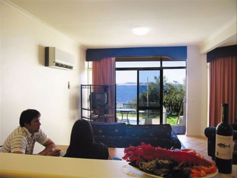 Spalding Lodge Unit 16 - Accommodation 4U 100
