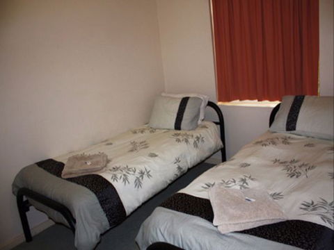 Spalding Lodge Unit 16 - Accommodation 4U 104