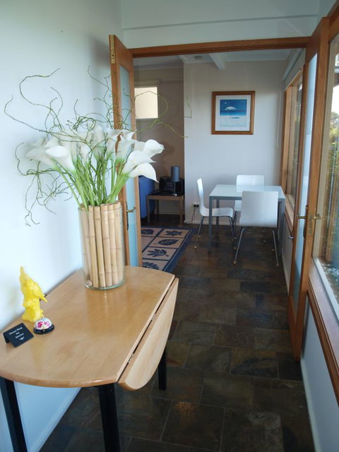 Beach Views Lorne - Accommodation 4U 6