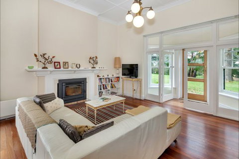 Eurambeen Historic Homestead And Gardens - Accommodation 4U 3