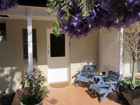 Jacaranda Bed And Breakfast - Accommodation 4U 1