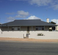 Jetty Views - Accommodation 4U