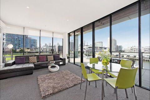 Docklands Private Collection Of Apartments Melbourne - Accommodation 4U 0