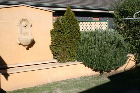 Elderton Guest House - Accommodation 4U 8