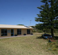 LJ Hooker Goolwa Holiday Rentals - 15 Eaton Avenue Goolwa Beach - Accommodation 4U
