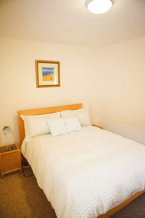 Unit 2 - Accommodation 4U 8