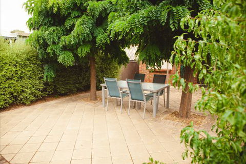 Unit 2 - Accommodation 4U 9