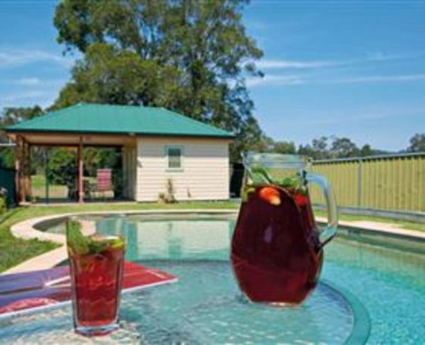 Abernethy House - Accommodation 4U 1