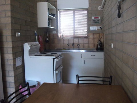 Anchorage 8 - Accommodation 4U 1