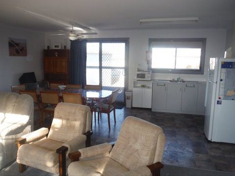 Decked Out - Accommodation 4U 3